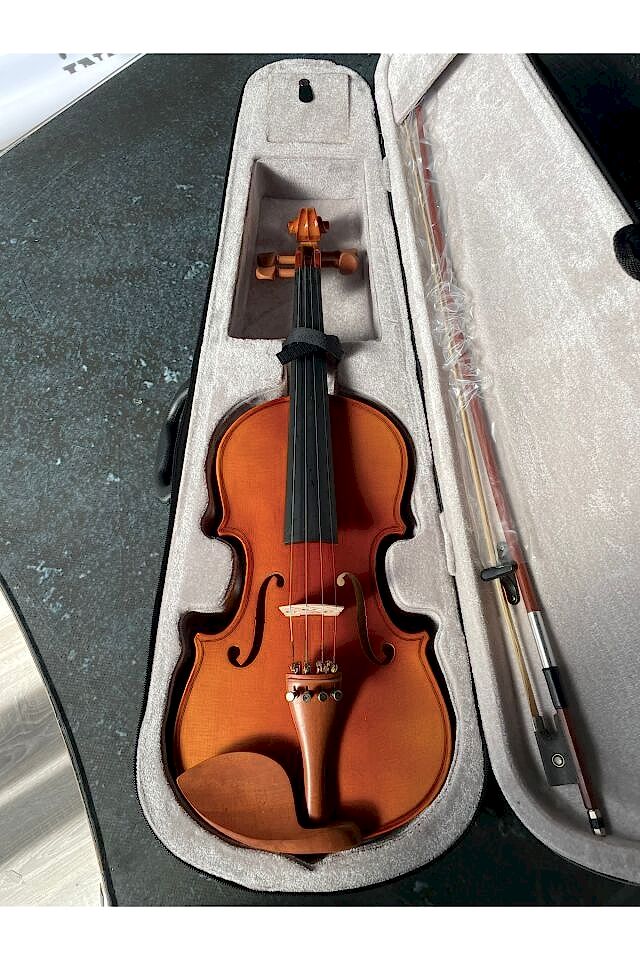 GLP068 Profesyonel 4/4 Abanoz Klavye Parlak Cila Keman